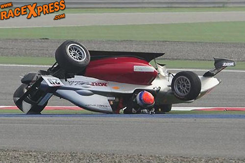 Crash Sam Dejonghe MRF Bahrein Crash RaceXpress